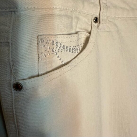 SIMON CHANG Straight Leg White Denim Jeans Embroidered Pockets Cigarette Pants - Picture 5 of 16